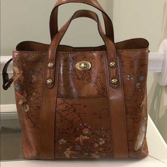 Patricia Nash Handbags - Patricia Nash Darby Floral Map medium satchel/tote